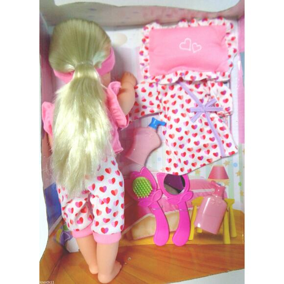 NEW Action Girl DOLL SET Little Dreams GIGO TOY Brush Mirror Clothes Outfit NIB - Picture 3 of 11